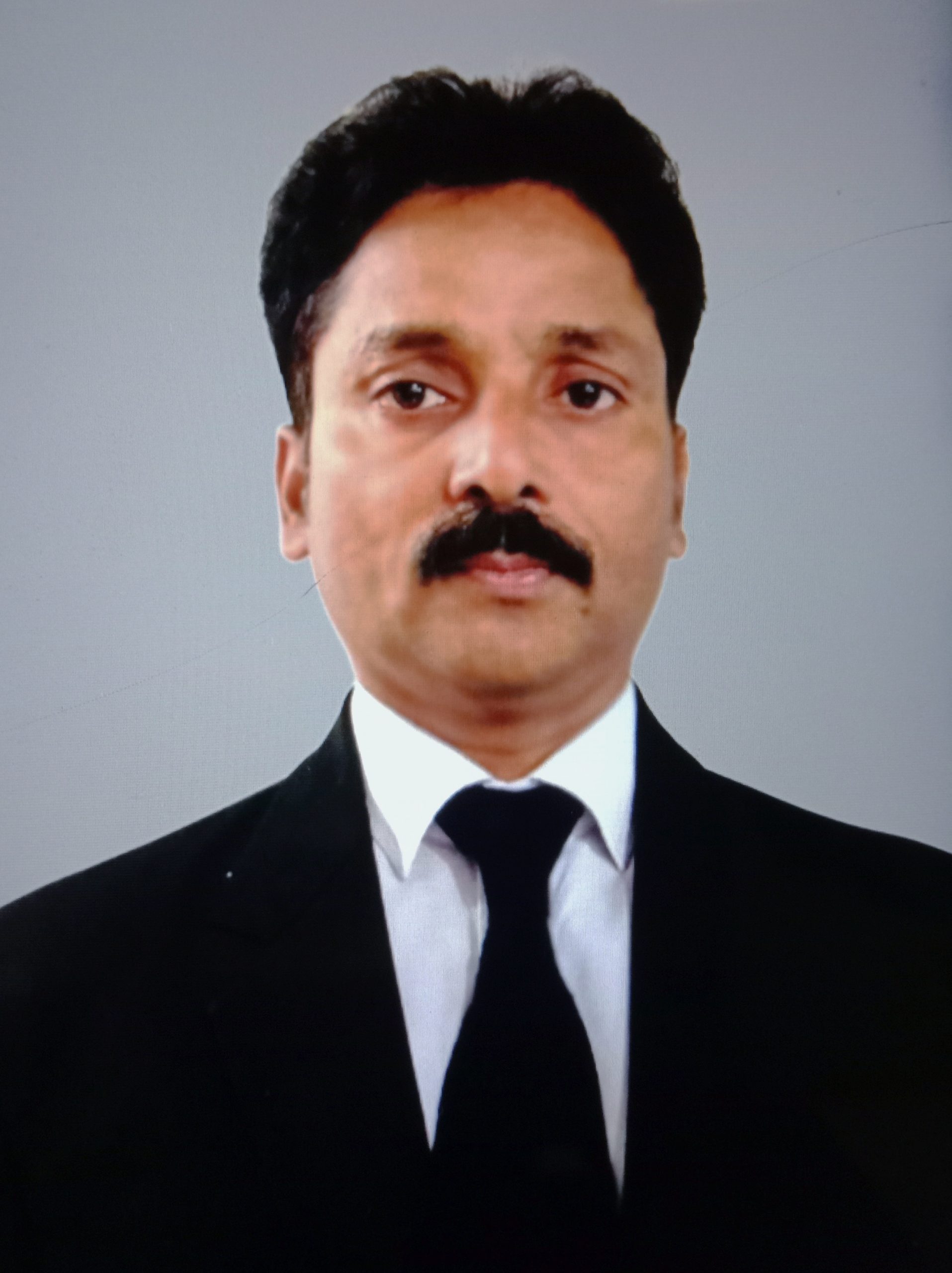 Adv. Ravi G. Nigam